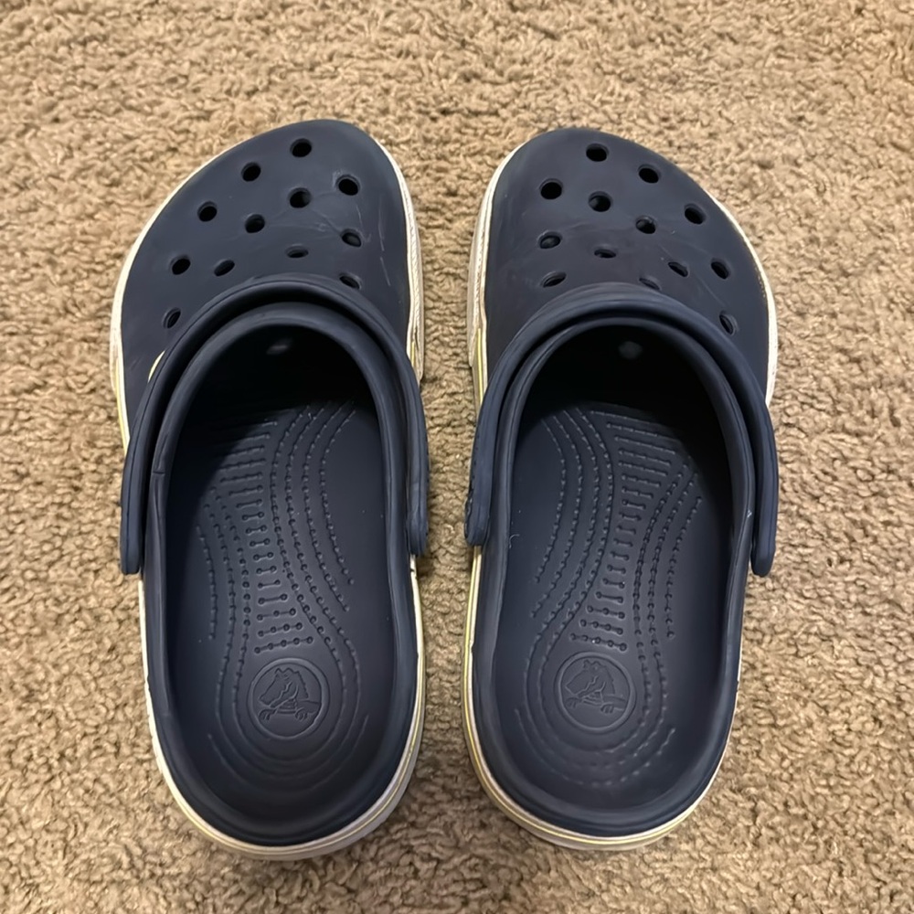 Crocs w6 m4
